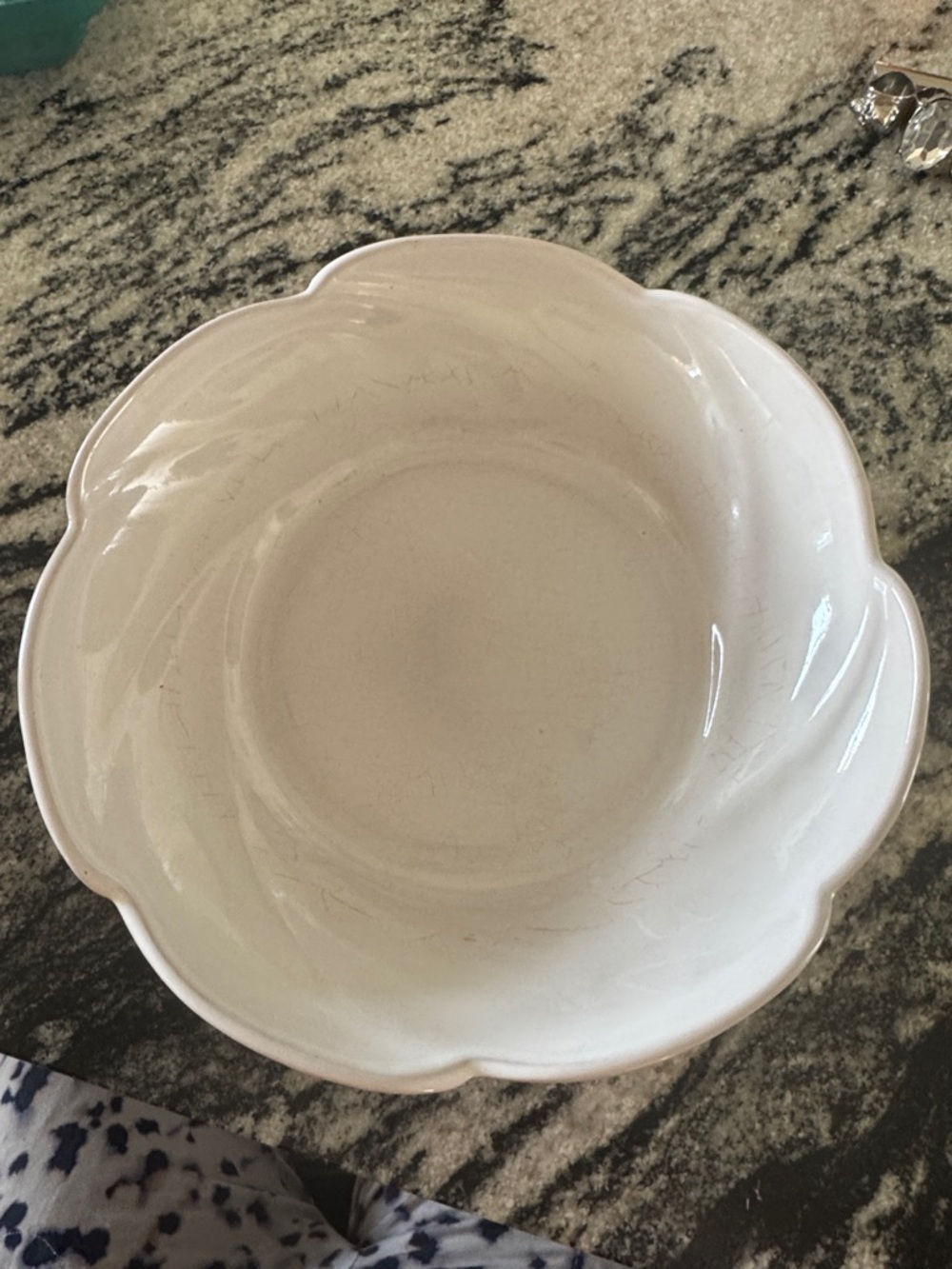 Frankoma White Scalloped Ceramic Serving Bowl 9inch